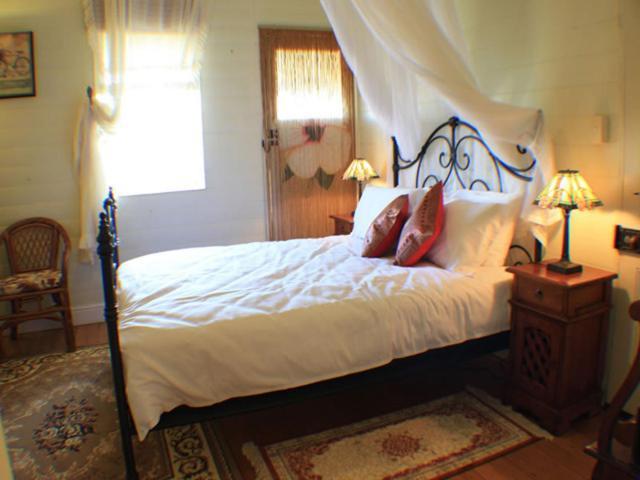 Classique Bed & Breakfast Τάουνσβιλ Δωμάτιο φωτογραφία